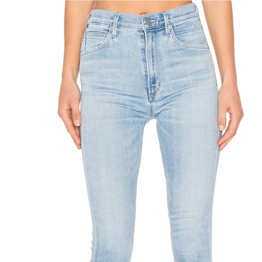Citizens of Humanity Chrissy Ultra High Rise Light Denim Unfinished Hem